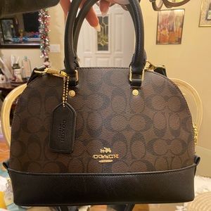 Coach purse crossbody